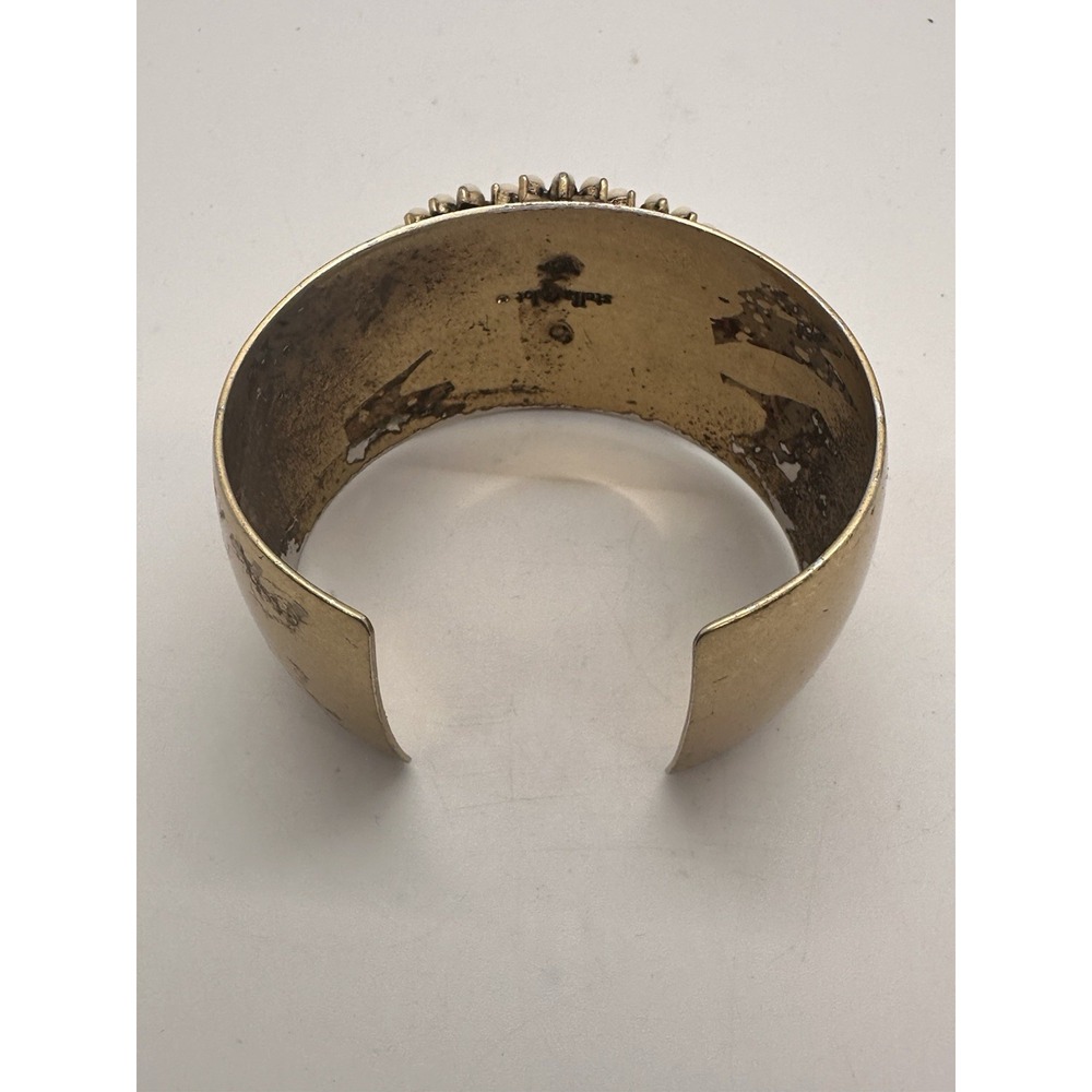 Rare Stella & Dot Statement Brass Cuff Bangle Bracelet Ivory Cabochons Medallion - Picture 3 of 4
